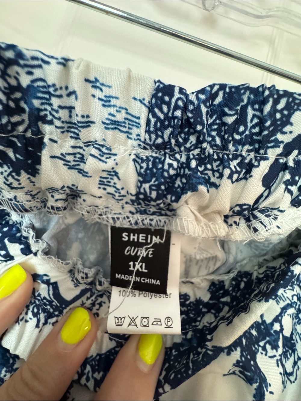 Navy & White Toile Wide-Leg Palazzo Pants - Picture 3 of 9